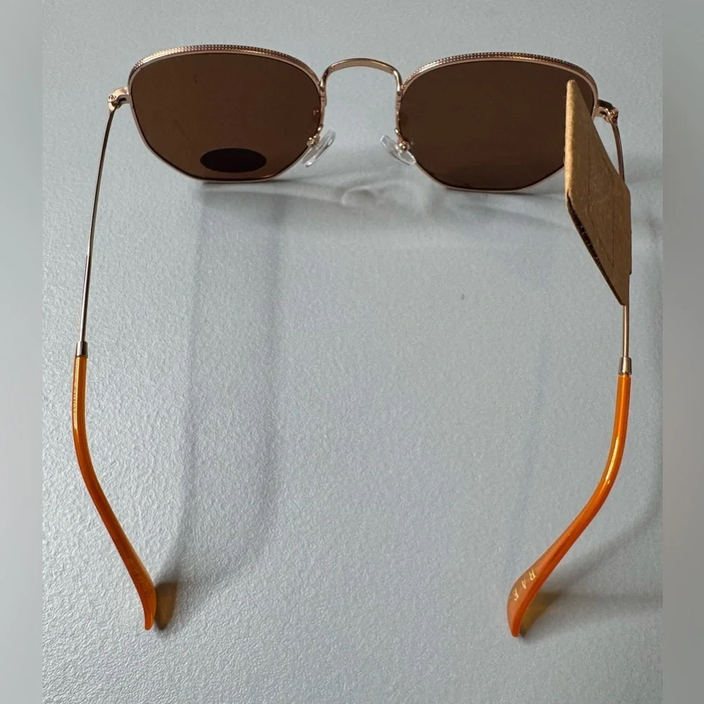 Rae Dunn Orange Brown and gold ton metal frame Sunglasses
